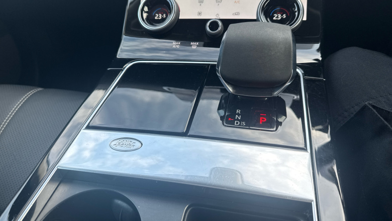 Land Rover Range Rover Velar 2.0 D200 SE 5dr Auto Diesel Estate